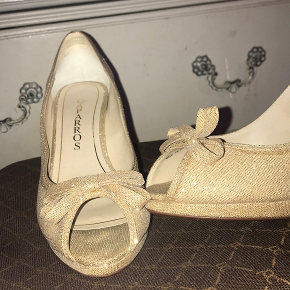 GOLD SHIMMER OPEN-TOE HEELS - Picture 2 of 6